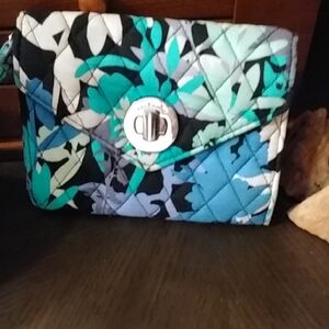 Vera Bradley Floral Quilted Wallet w Silver Hardware. Excellent condition!